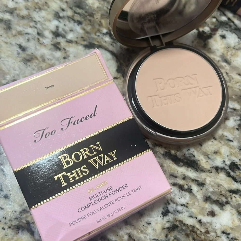 ❤️✨Too Faced Nude Multi Use Complexion Powder
